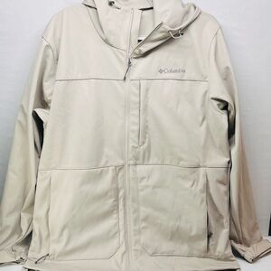 Columbia Light Tan Outdoor soft shell‎ Jacket